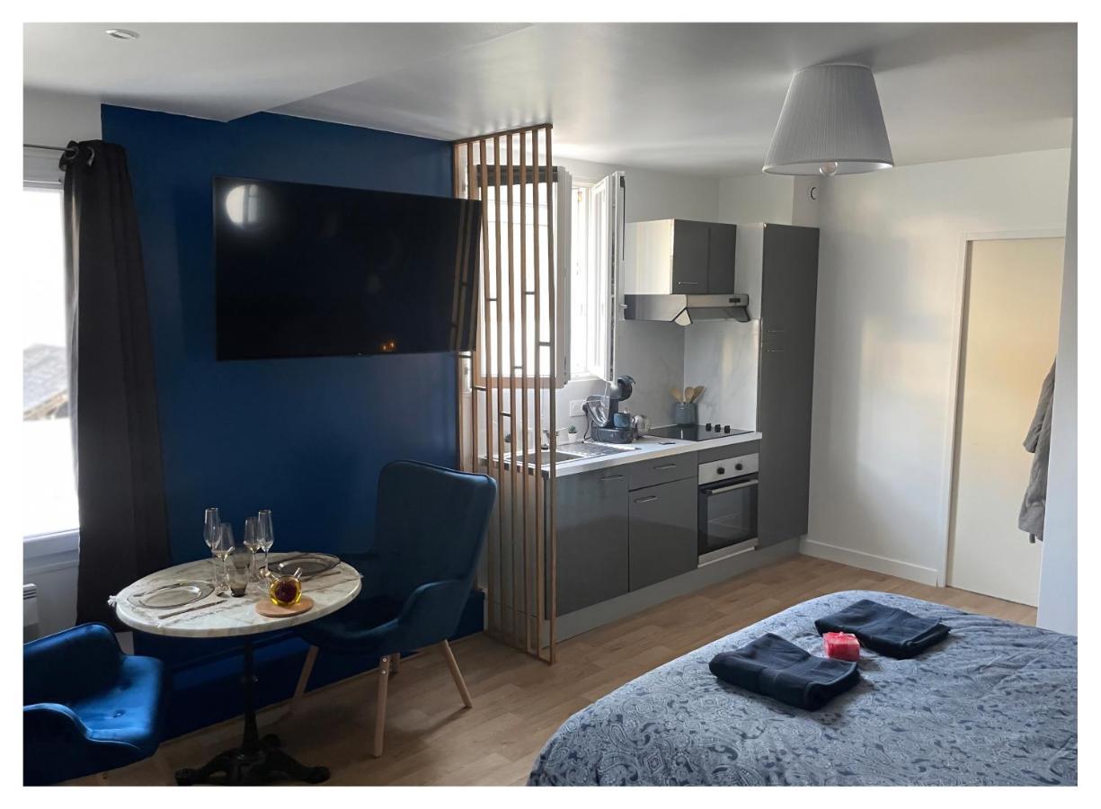 Sauna & Detente - Suite Privee - Tours - Netflix Buitenkant foto