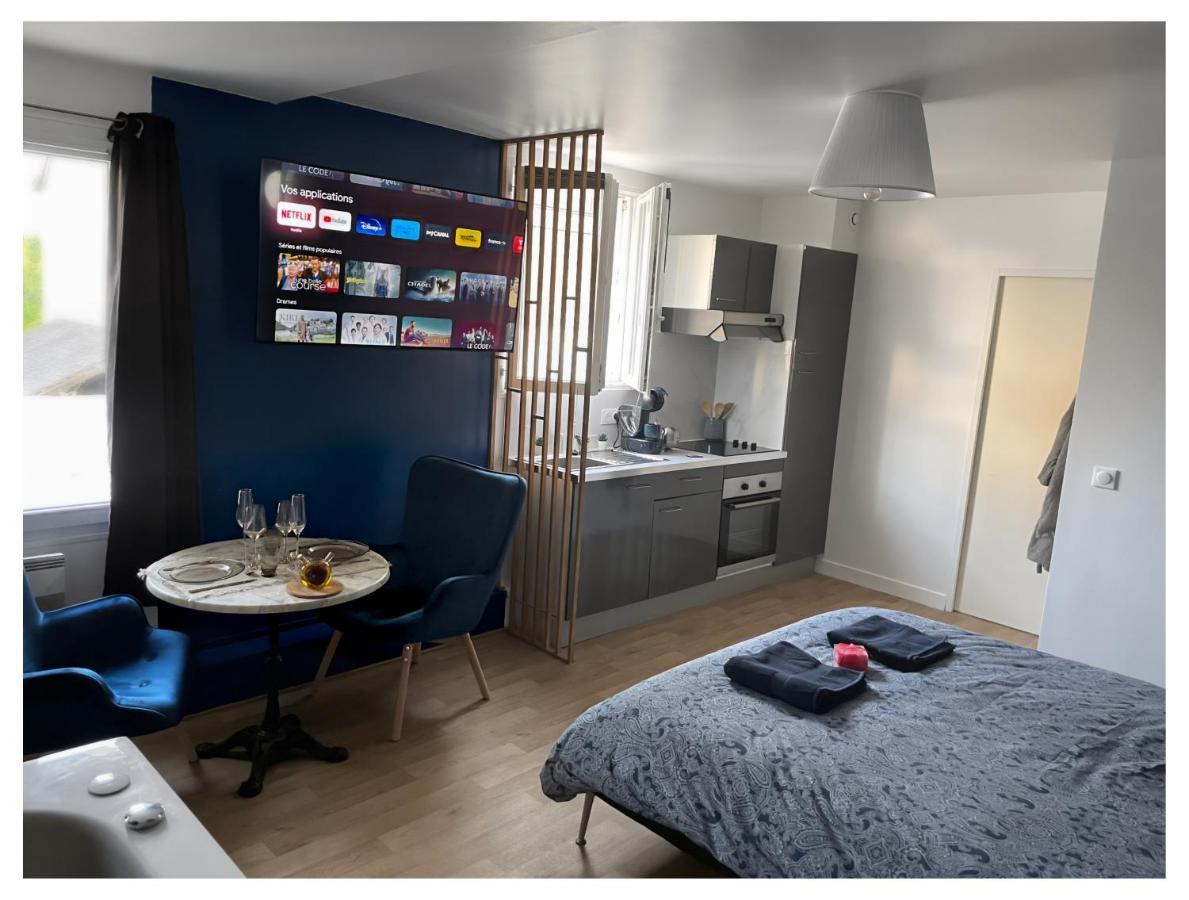 Sauna & Detente - Suite Privee - Tours - Netflix Buitenkant foto